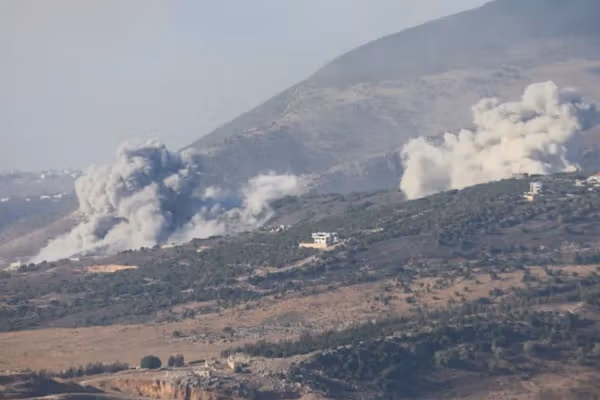 اسراییل د لبنان- سوریې پر پوله بمبار کې لږ تر لږه ۴ کسان وژلي دي