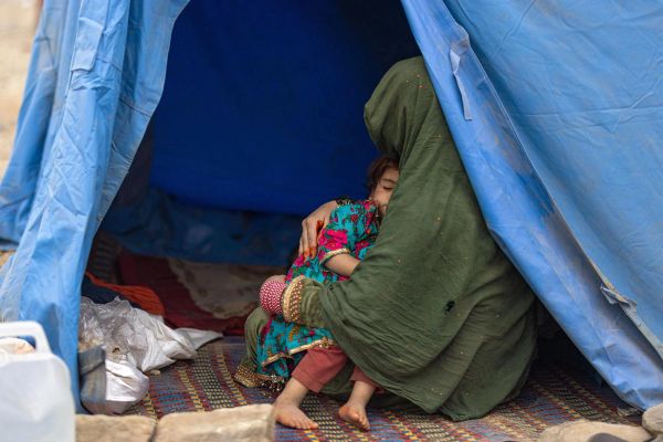 سازمان ملل: زنان بازگشته به افغانستان با موانع بیشتری نسبت به مردان مواجه میشوند