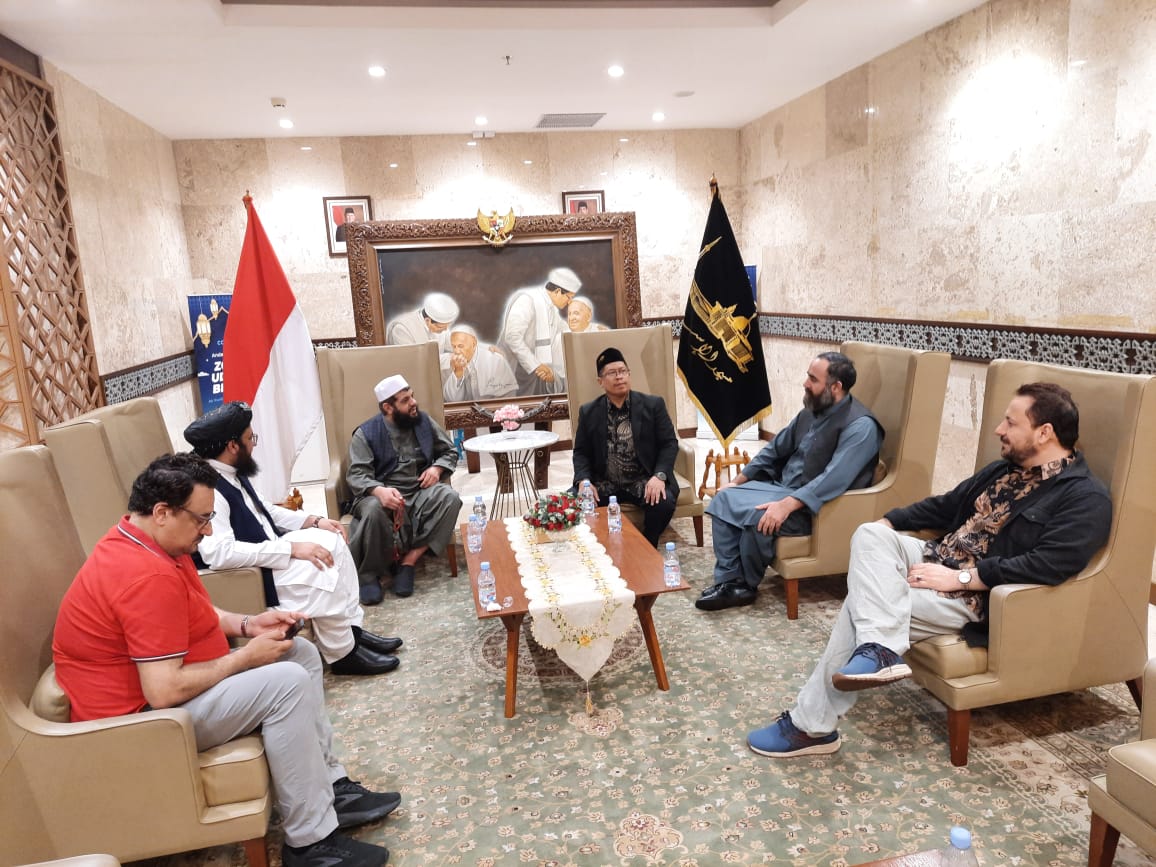 د طالبانو یوه پلاوي په اندونیزیا کې د اوبو او اقلیم مدیریت تجربې له نږدې وکتلې