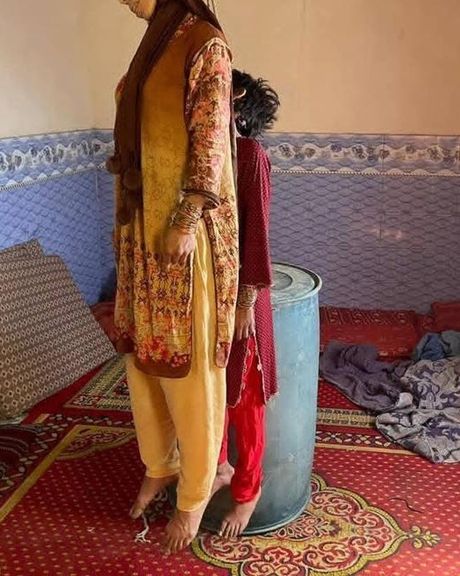 د کراچۍ په سهراب ګوټ کې د یوې افغانې ښځې او د هغې د دریو بچیانو مړي موندل شوي