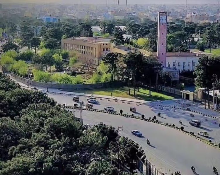د هرات اوسېدونکي: له تېرو دوو ورځو راهیسې طالبانو په هرات کې لسګونه ښځې نیولې دي