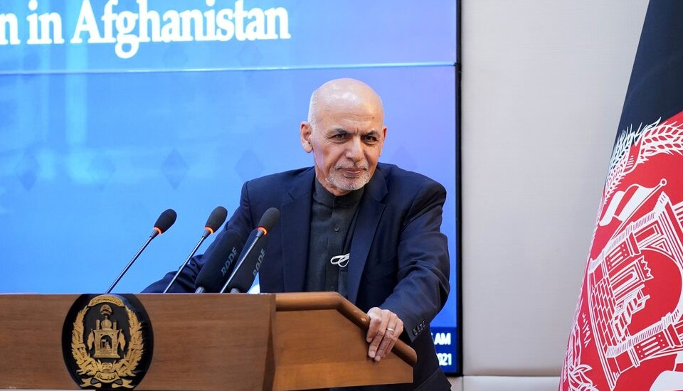 اشرف غني له سیاسي مشروعیت پرته سترې پروژې ناشونې ګڼي 