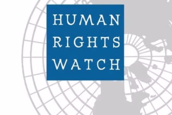 د بشري حقونو څار اداره: افغان ښځې په بهر کې هم د طالبانو له محدوديتونو اغېزمنې شوې دي