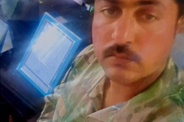 په ننګرهار کې شپږ وژل شوي کسان د پخوانۍ ترهګرۍ ضد قطعې د سرتېري د کورنۍ غړي دي