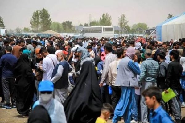 ملګري ملتونه وايي چې ۶ میلیونه افغانان بیرته هېواد ته ستانه شوي او ۳ میلیونه پر لاره دي