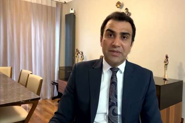 رئیس پیشین تلویزیون ملی:طالبان باید از مردم عذرخواهی کنند