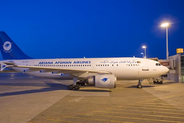 خطای فرود در دهلی؛ از برخورد هواپیمای آریانا با هواپیمای دیگر جلوگیری شد