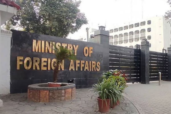 باكستان تستدعي دبلوماسيًا من طالبان في إسلامآباد عقب مقتل أربعة جنود