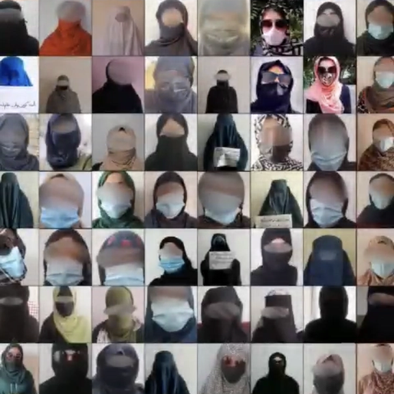 '۱۰۰ زن از ۲۸' ولایت افغانستان خواهان تحریم نشست دوحه شدند