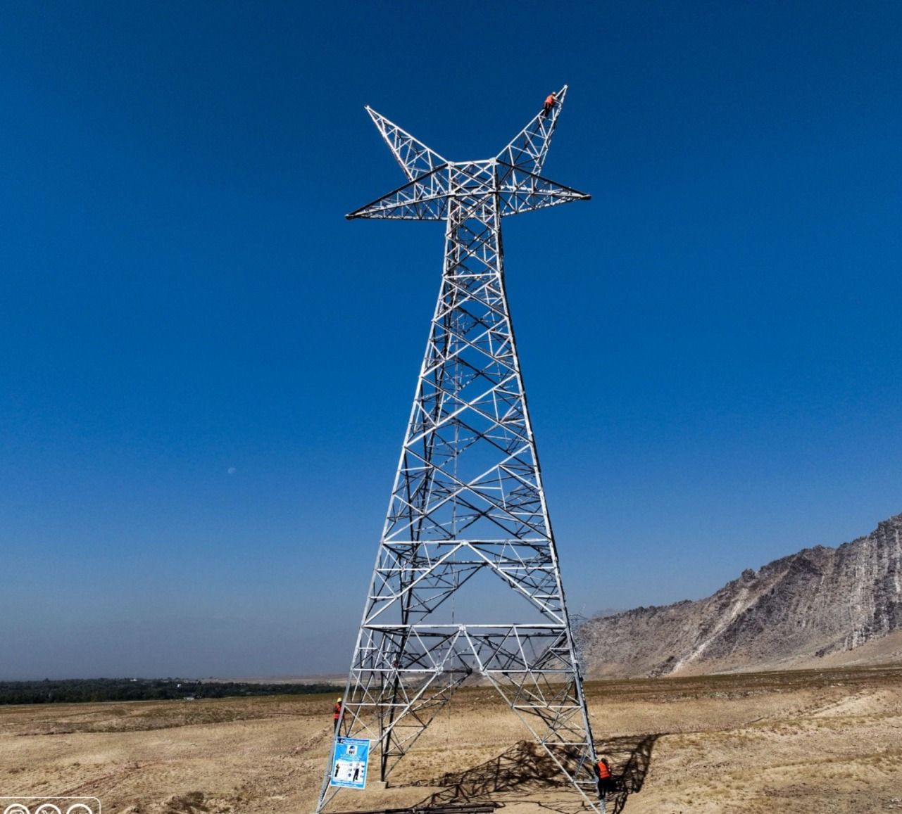 شرکت برشنا: خطوط برق وارداتی اوزبیکستان وصل شده اند