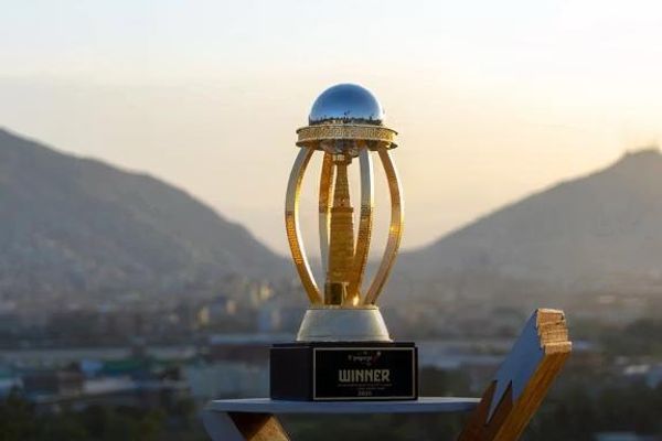 شپږیزه کرېکټ لیګ: مس عینک او امو نهنګان لوبډلې سبا ته په پایلوبه کې خپل بخت ازمایي