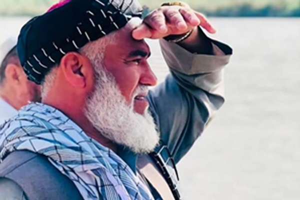 Taliban To Return Seized Weapons To Tajik Commander