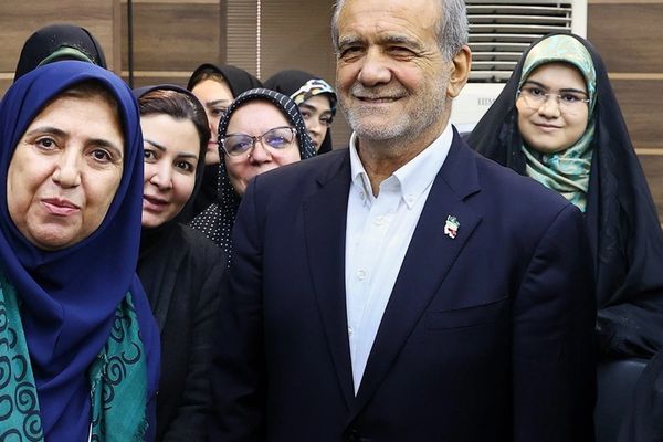 پزشکیان: مسئولان شهر ارومیه را از «پاریس ایران» به افغانستان تبدیل میکنند