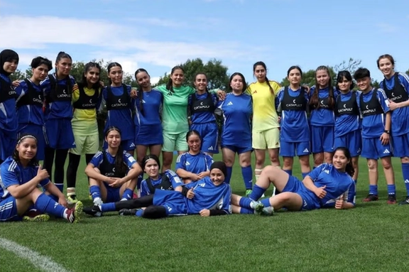 لاعبات منتخب أفغانستان لكرة القدم يشاركن مجدداً في البطولات الدولية