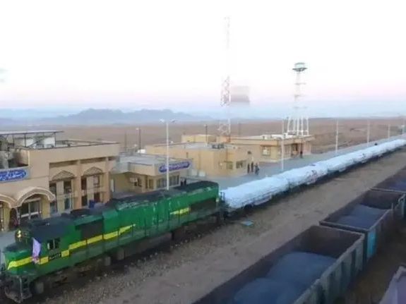 وزارت شهرسازی ایران: ماهانه سه قطار اروپا از طریق ایران به افغانستان عبور میکند