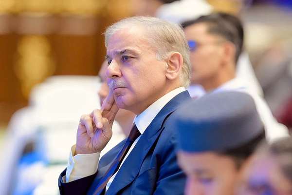 نخستوزیر پاکستان: عمران خان افراد مسلح را از افغانستان به سوات بازگرداند