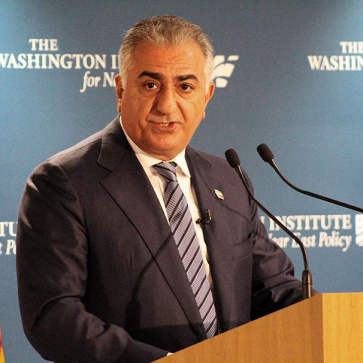 رضا پهلوي خامنه‌‌یي «د ایران ضد جنایتکار» وباله او د حساب‌ورکولو خبرداری یې ورکړ