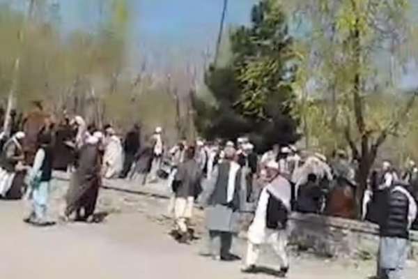 Afghan Retirees Urge Support To Claim Pensions From Taliban