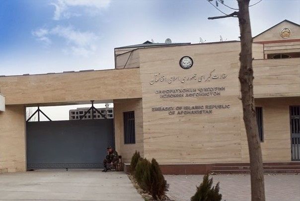 خبرگزاری اوستا:طالبان به اشتباه ۸۰۰ هزار دالر به سفارت افغانستان در تاجیکستان پرداخت کرد