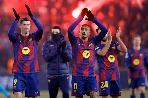 بارسلونا در آزمون بزرگ؛ نبرد برای حضور در جمع هشت تیم برتر لیگ قهرمانان اروپا