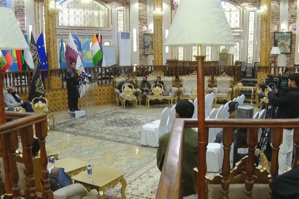 په کابل کې د کورنیو او بهرنیو شرکتونو لپاره د بیارغونې او ودانیز صنعت نندراتون جوړېږي