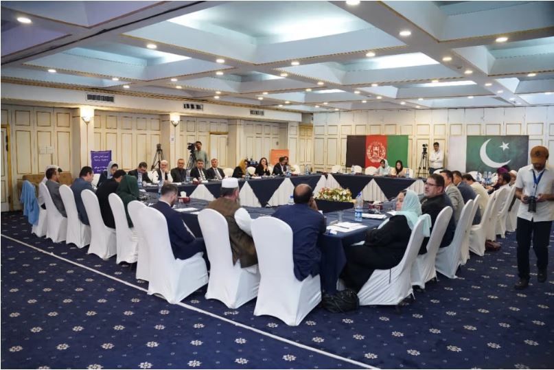 په اسلام اباد کې د طالبانو د مخالفو سیاستوالو غونډه