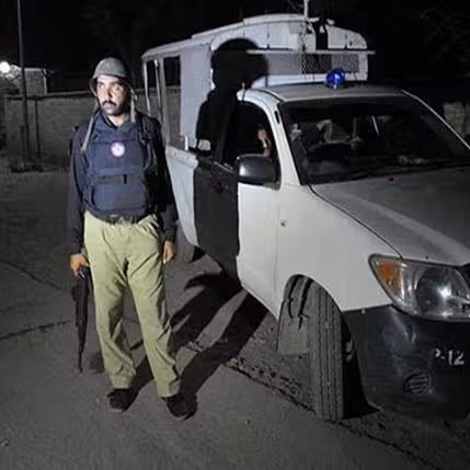 په ټانک ولسوالۍ کې ډرون څرخکو د پولیسو امنیتي پوستې په نښه کړې دي