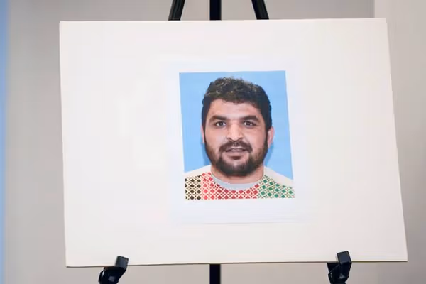 واشنګټن پوسټ:رحمانالله لکڼوال په زندان کې د نهخوړلو اعتصاب له امله روغتون ته لېږدول شوی