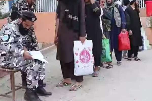 طالبان وایي، د خوست له مرکزي زندانه یې ۱۸۵بندیان خوشې کړي دي