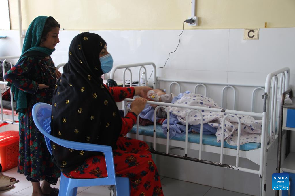 برنامه جهانی غذا: سه میلیون کودک در افغانستان دچار سوء تغذیه‌اند