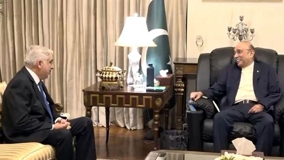 اصف علي زرداري له چک جمهوریت او اوکراین سره د سوداګرۍ د پراخېدو غوښتنه کړې ده