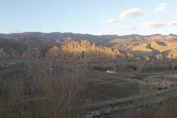 طالبان بدأت عمليات حفر واسعة في منطقة أثرية بولاية باميان