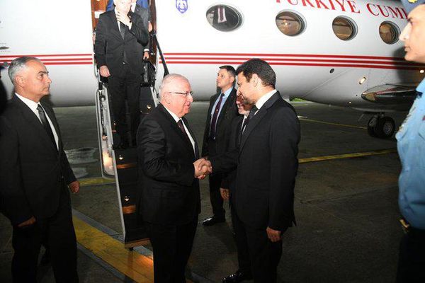 د ترکیې د دفاع او بهرنیو چارو وزیران اسلام اباد ته ورسېدل