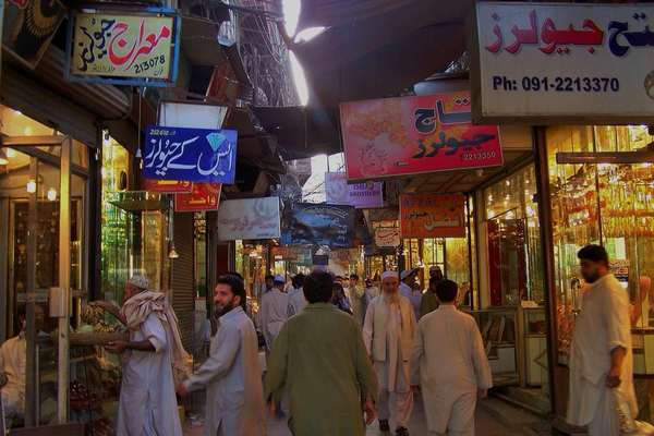د خیبر پښتونخوا ایالتي حکومت د پاکستان مرکزي حکومت سره د افغان سوداګرو معلومات شریک کړل