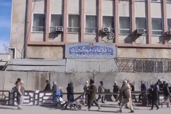 روز ملی خبرنگار؛ طالبان حمایت از رسانه‌ها را مشروط به رعایت اصول این گروه کرد