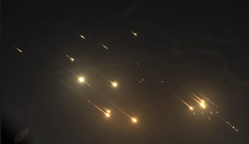 د منځني ختیځ کړکېچ؛ پر اسراییل د ایران برید 