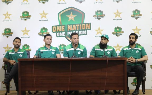 د پاکستان کرېکټ بورډ له نيوزيلنډ سره پنځو شل اوره سیالیو ته لوبډله غوره کړه