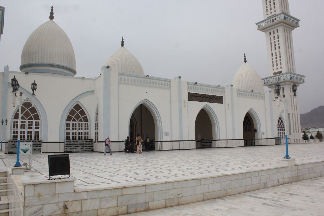 د عشر راټولولو نوی طرزالعمل: هغه جوماتونه چې امام نه لري خلک دې طالبانو ته عشر ورکړي