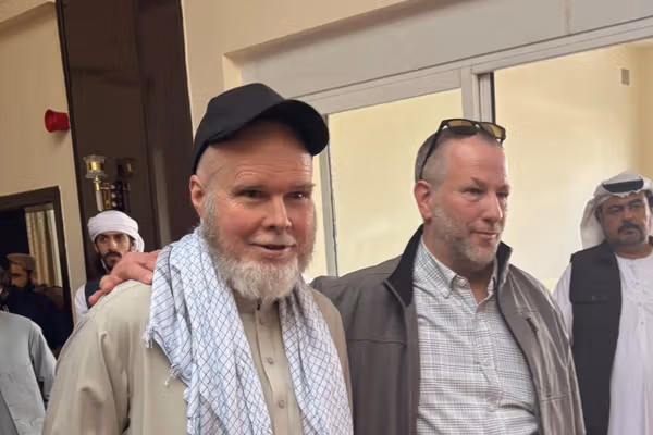 هبتالله صدای مادر امریکایی را شنید، از مادر افغان را نه