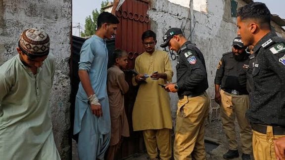 ملګري ملتونه وایي، پاکستان د روان کال له پیله ۱۰۰زره افغانان په جبري توګه ستانه کړي