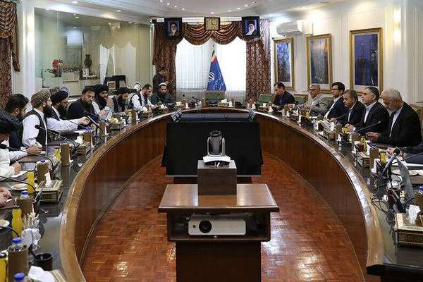 جمهوری اسلامی ایران وزیر نفت طالبان را وزیر نفت افغانستان خواند
