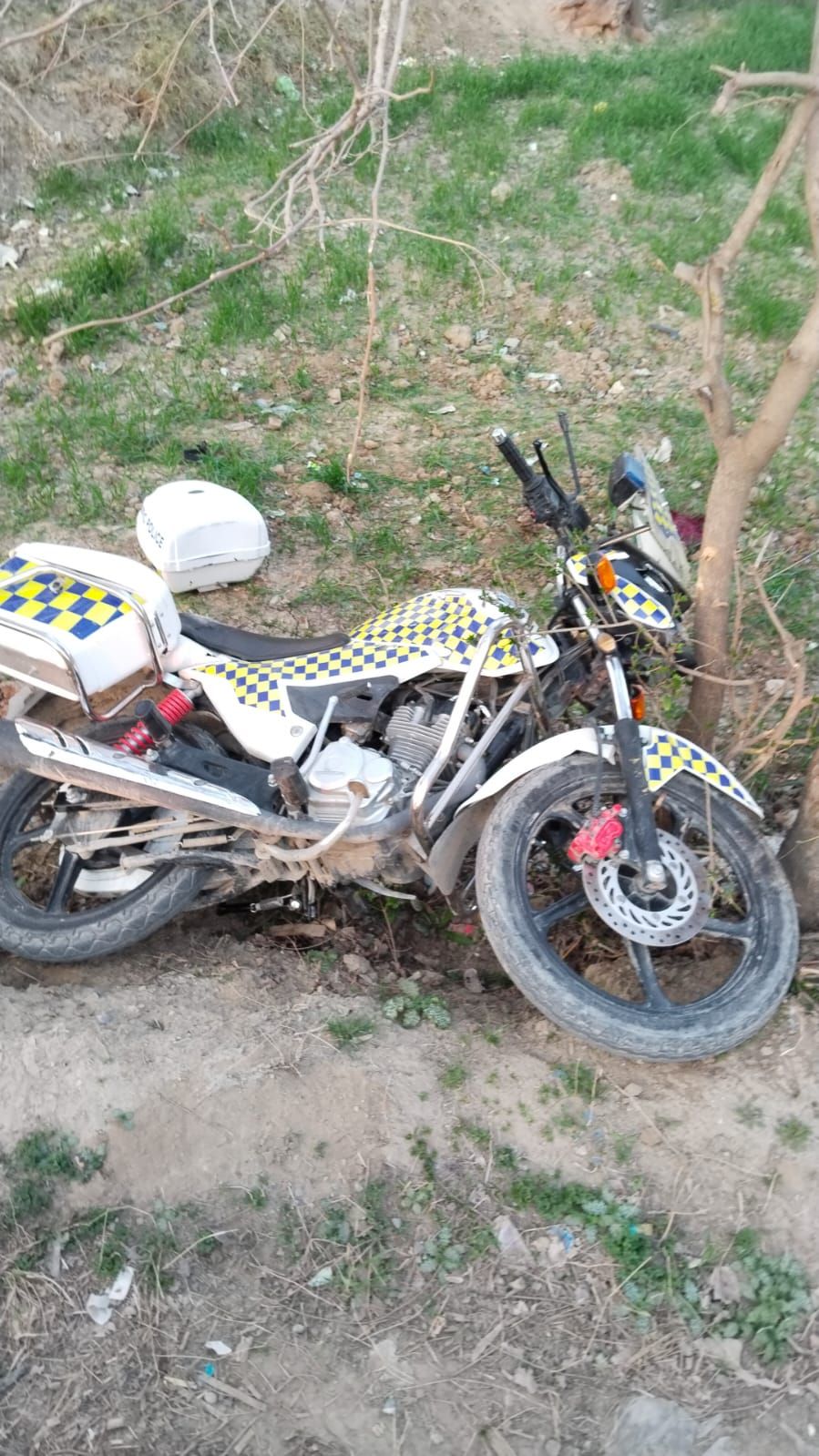 په باجوړ کې د پولیسو پر «ابابیل سکواډ» برید کې ۴ پولیس وژل شوي او دوه ټپیان دي