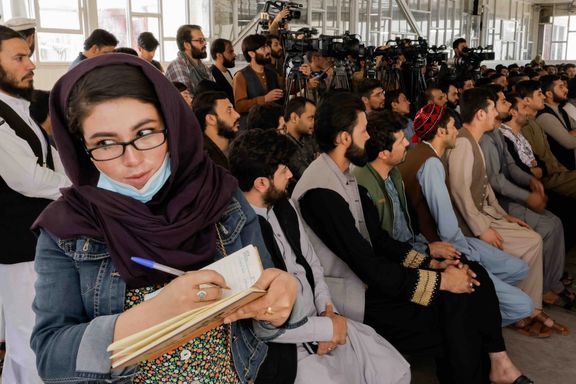 نظرسنجی اتحادیه خبرنگاران: ۶۰ درصد خبرنگاران زن افغانستان کار خود را از دست دادهاند