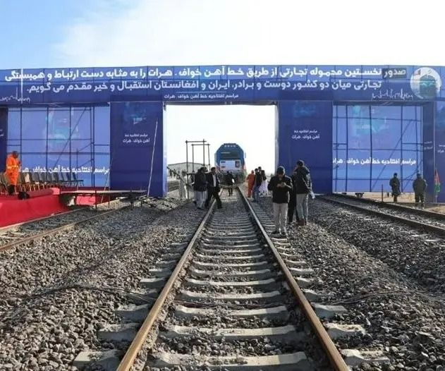 ایران از مذاکره با طالبان برای از سرگیری تکمیل راه‌آهن خواف-هرات خبر داد
