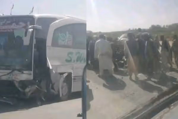 دستکم چهار نفر در حوادث ترافیکی جداگانه در هرات و شاهراه کابل–قندهار جان باختند