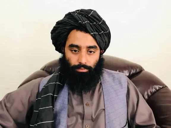 مقام طالبان: مهاجران برگردند، جان‌شان در امان است