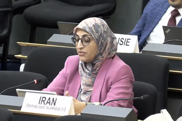 د ایران استازې: له زدهکړو د افغان نجونو د محرومیت پایلې به پر سیمه اغېز وکړي