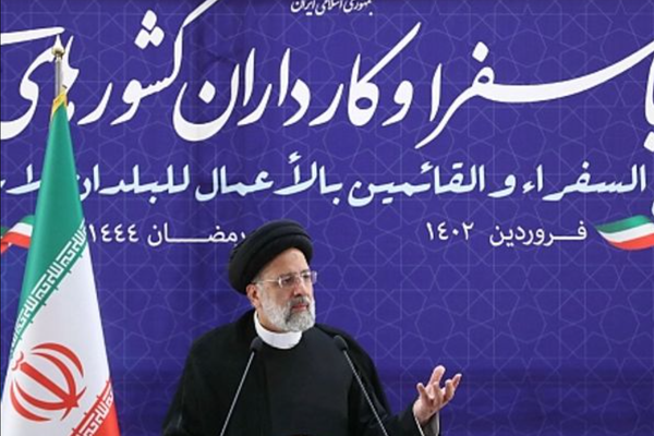 Afghan Government Must Represent All Ethnic, Religious Groups, Says Iranian President