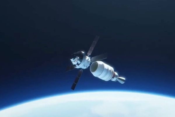 عربستان نخستین کشور عربی که در یک مأموریت فضایی بینالمللی حضور یافت