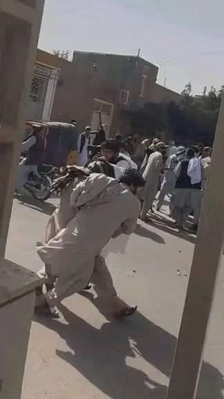 اوټاوا مشورتي بهیر: په هرات کې د ښځو نیول او د لاریونوالو ځپل د بشري حقونو جدي نقض دی